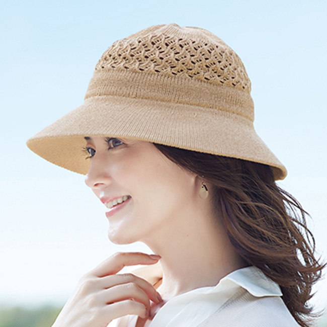 ＜日本直販＞ 風が通る綿のつば広UV帽子 2色組